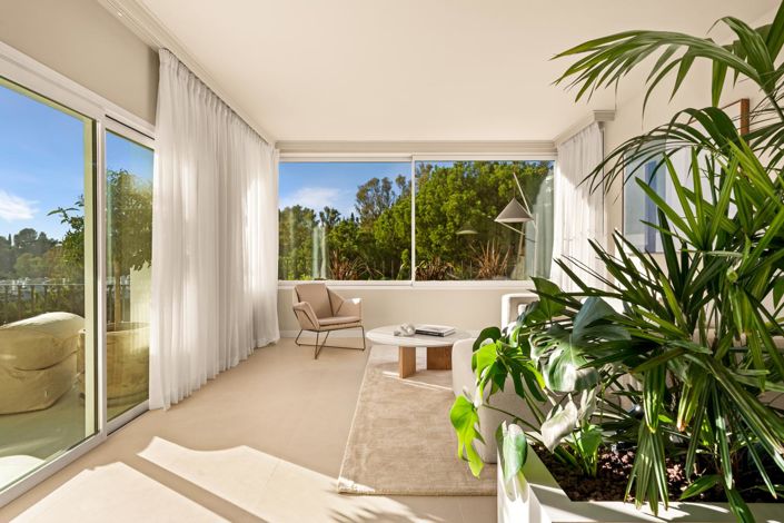 Image No.39-3 Bed Property for sale