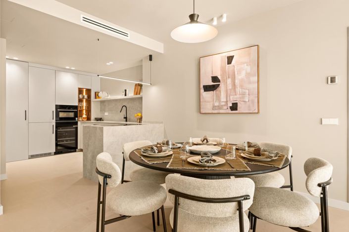 Image No.6-3 Bed Property for sale