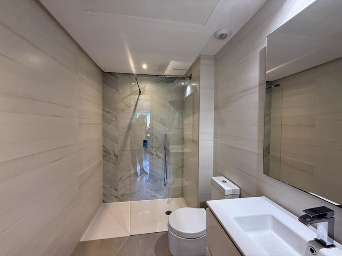 Image No.25-3 Bed Property for sale