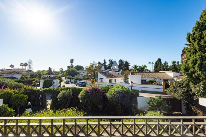 Image No.18-4 Bed Property for sale