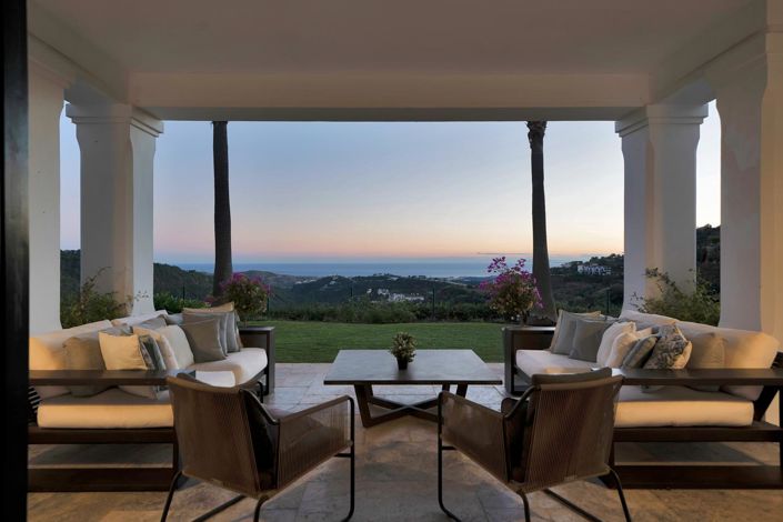 Image No.26-5 Bed Property for sale