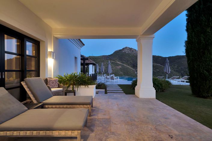 Image No.27-5 Bed Property for sale