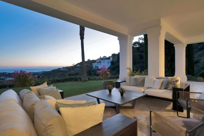 Image No.29-5 Bed Property for sale