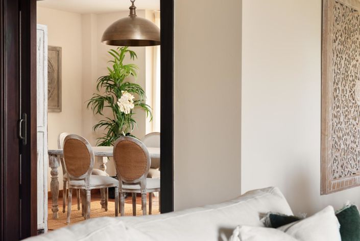 Image No.12-4 Bed Property for sale