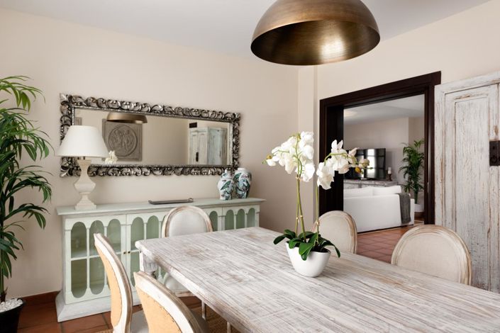 Image No.19-4 Bed Property for sale