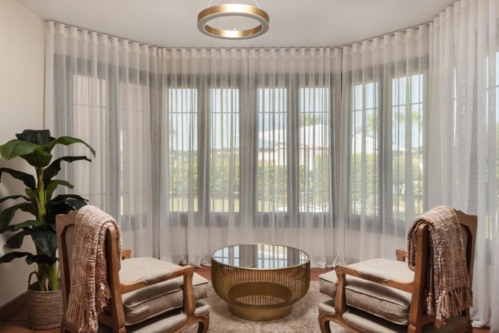 Image No.7-4 Bed Property for sale