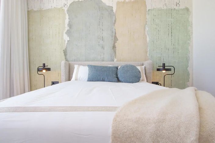 Image No.7-4 Bed Property for sale