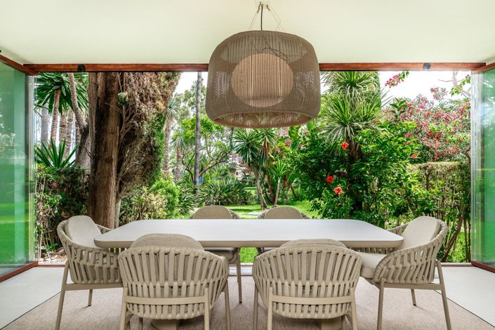 Image No.6-4 Bed Property for sale