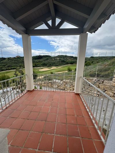 Image No.13-3 Bed Property for sale