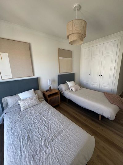 Image No.20-3 Bed Property for sale