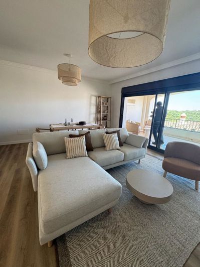 Image No.25-3 Bed Property for sale