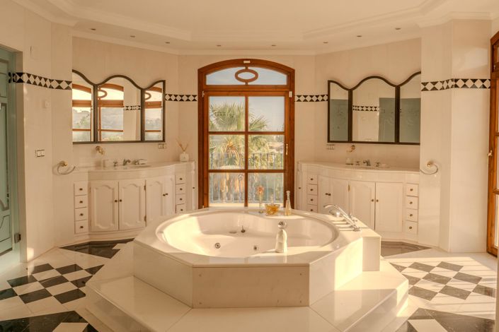 Image No.17-Propriété de 6 chambres à vendre à Marbella