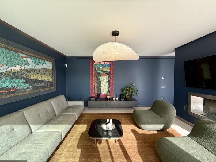 Image No.11-5 Bed Property for sale