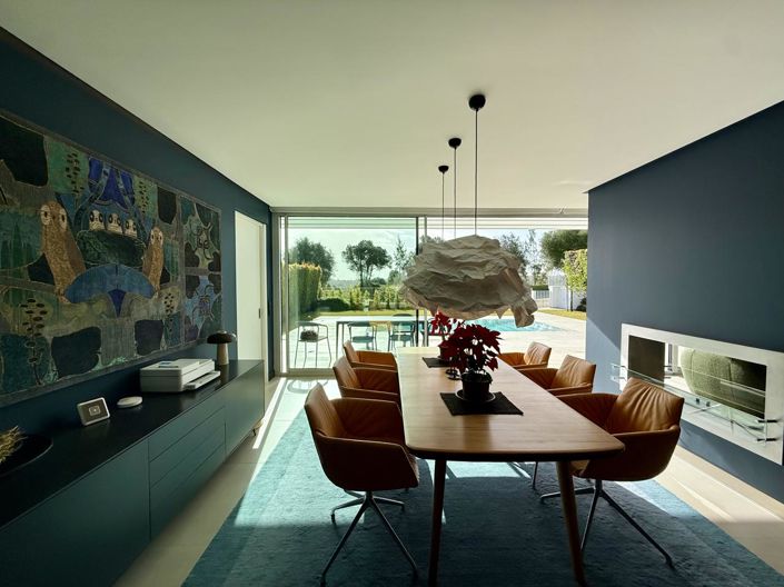 Image No.15-5 Bed Property for sale