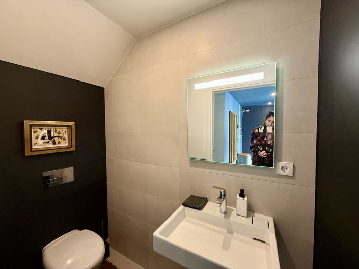Image No.16-5 Bed Property for sale