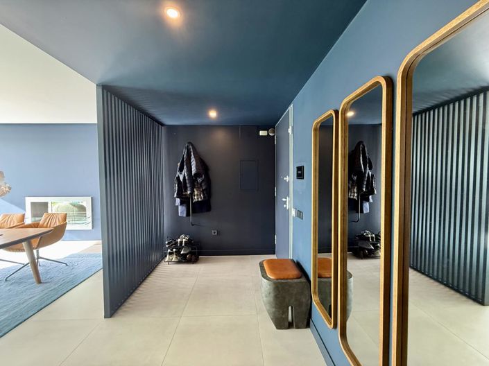 Image No.17-5 Bed Property for sale