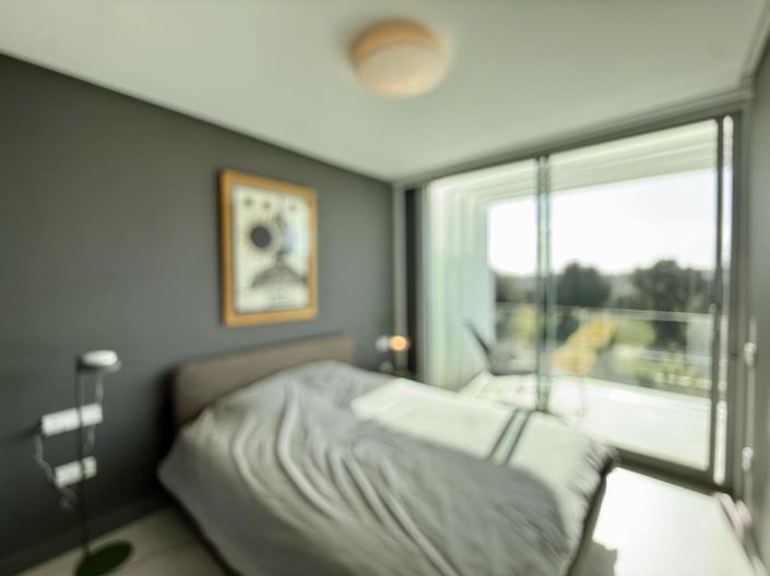 Image No.23-5 Bed Property for sale