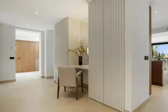 Image No.22-4 Bed Property for sale