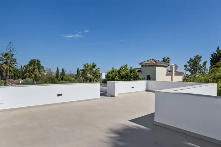 Image No.36-4 Bed Property for sale