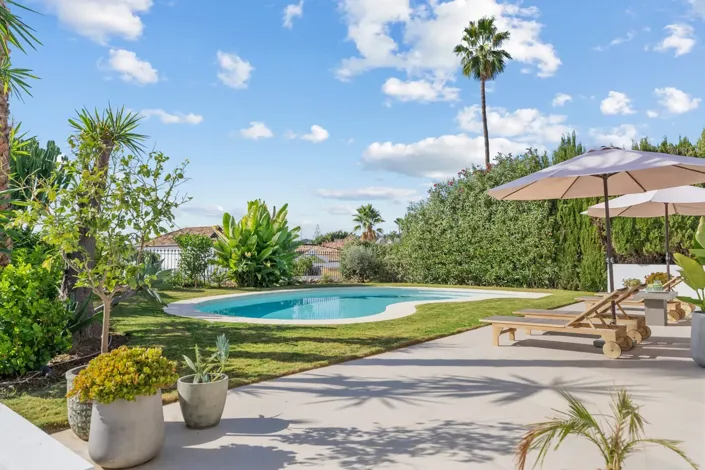 Image No.32-4 Bed Property for sale