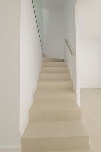 Image No.48-3 Bed Property for sale