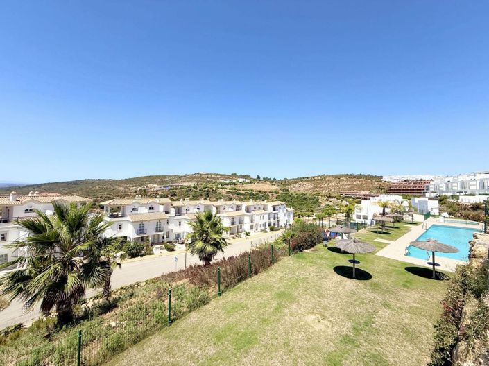 Image No.25-3 Bed Property for sale