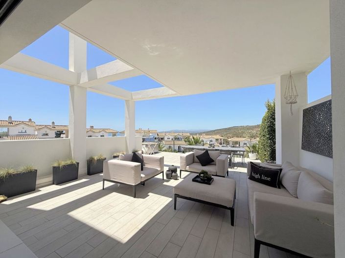 Image No.3-3 Bed Property for sale