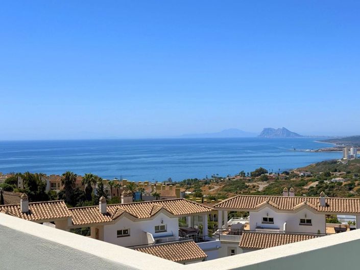 Image No.31-3 Bed Property for sale