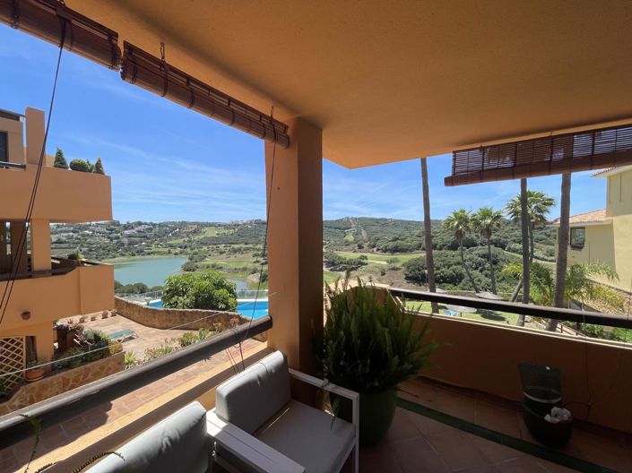 Image No.23-2 Bed Property for sale