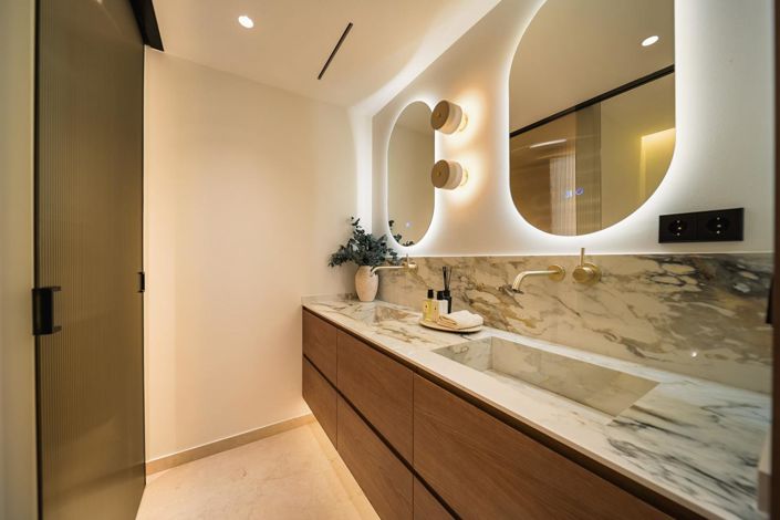 Image No.16-3 Bed Property for sale