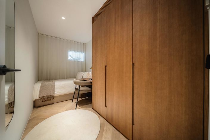 Image No.21-3 Bed Property for sale