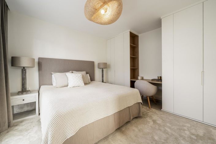 Image No.4-5 Bed Property for sale