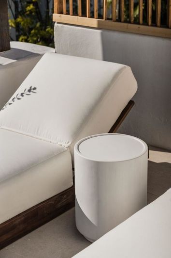 Image No.2-4 Bed Property for sale