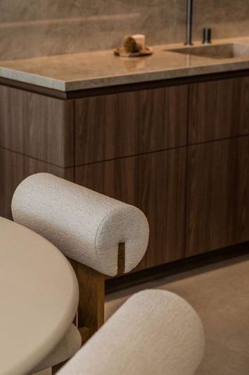 Image No.24-4 Bed Property for sale