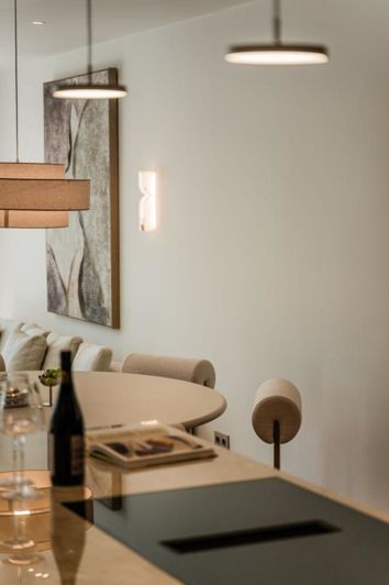 Image No.5-4 Bed Property for sale