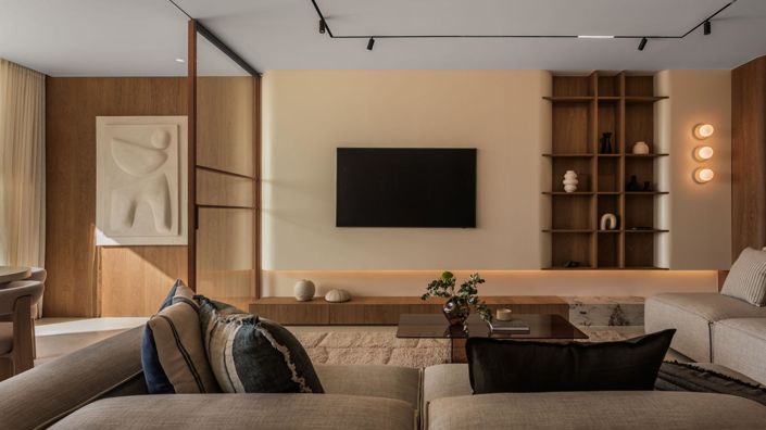 Image No.19-4 Bed Property for sale