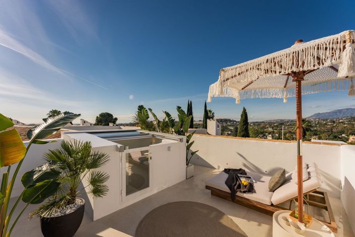 Image No.20-4 Bed Property for sale