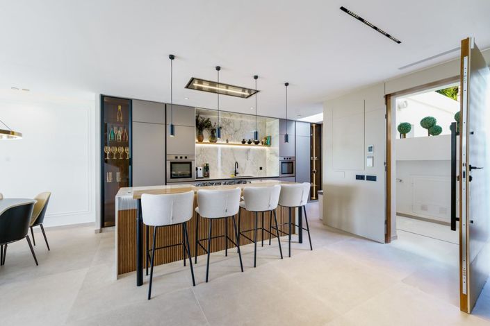 Image No.18-Propriété de 4 chambres à vendre à Artola