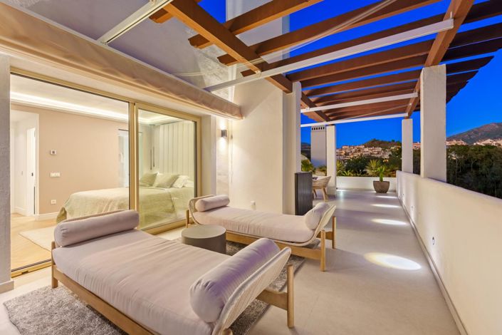 Image No.33-3 Bed Property for sale