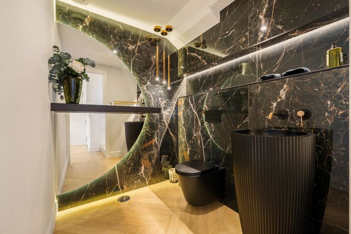 Image No.8-3 Bed Property for sale