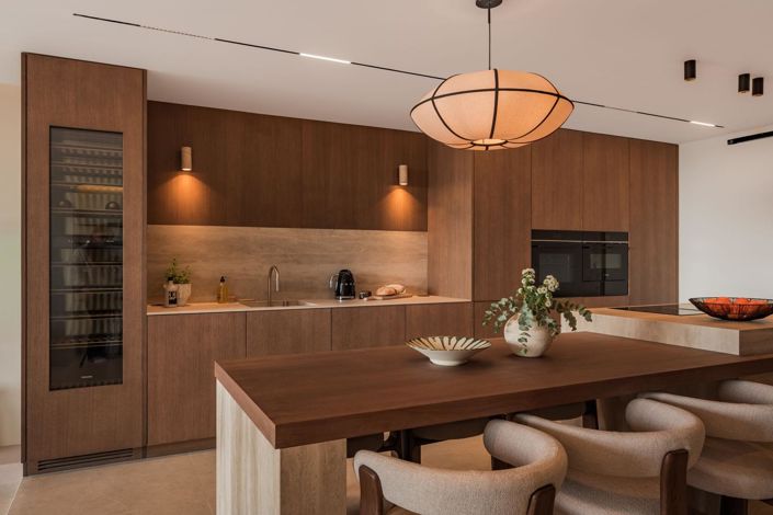 Image No.13-3 Bed Property for sale