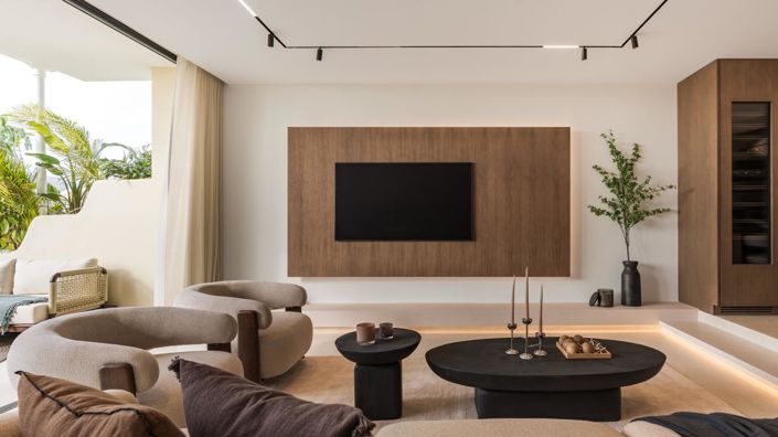 Image No.14-3 Bed Property for sale