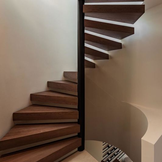 Image No.3-3 Bed Property for sale