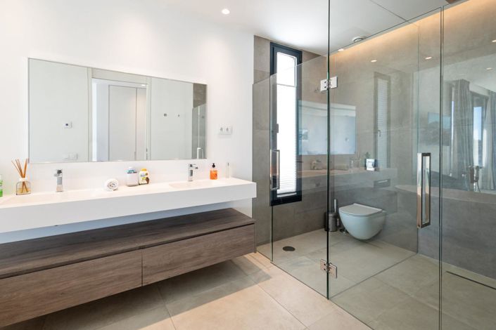 Image No.23-Propriété de 4 chambres à vendre à Estepona