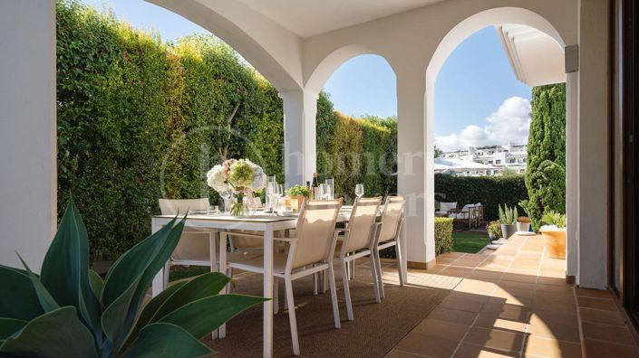 Image No.2-Propriété de 4 chambres à vendre à Estepona