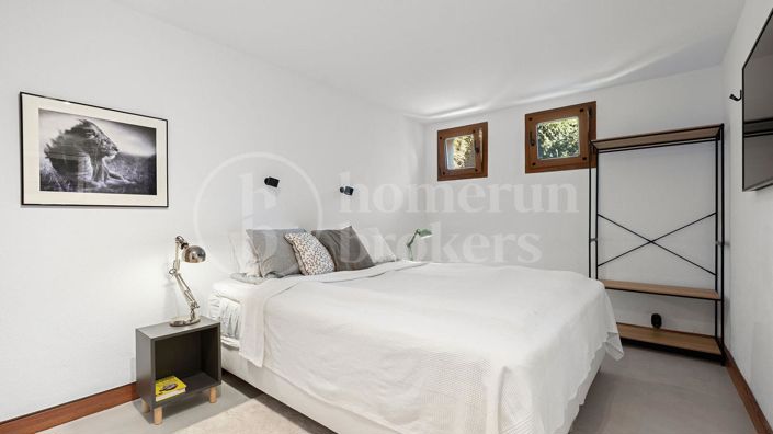 Image No.9-Propriété de 4 chambres à vendre à Estepona