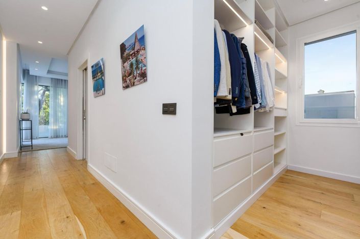 Image No.34-Propriété de 5 chambres à vendre à Marbella