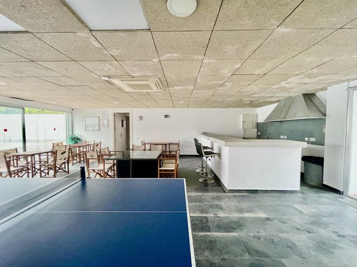 Image No.37-3 Bed Property for sale