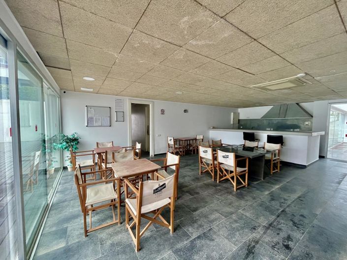 Image No.38-3 Bed Property for sale