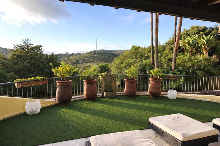 Image No.3-3 Bed Property for sale